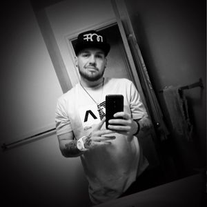 Meet your Posher, Dylan